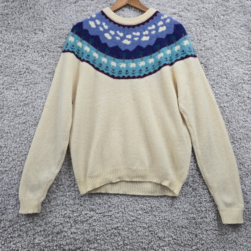 Vintage Woolrich Sweater Womens Large Fair Isle Sheep Wool Cottagecore
